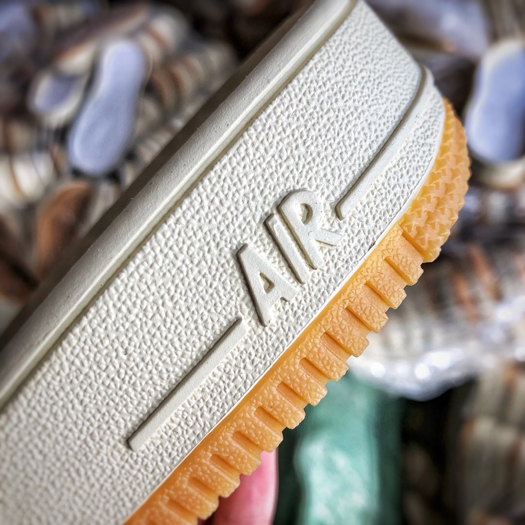 Travis Scott x Nike Air Force 1 - whatever on