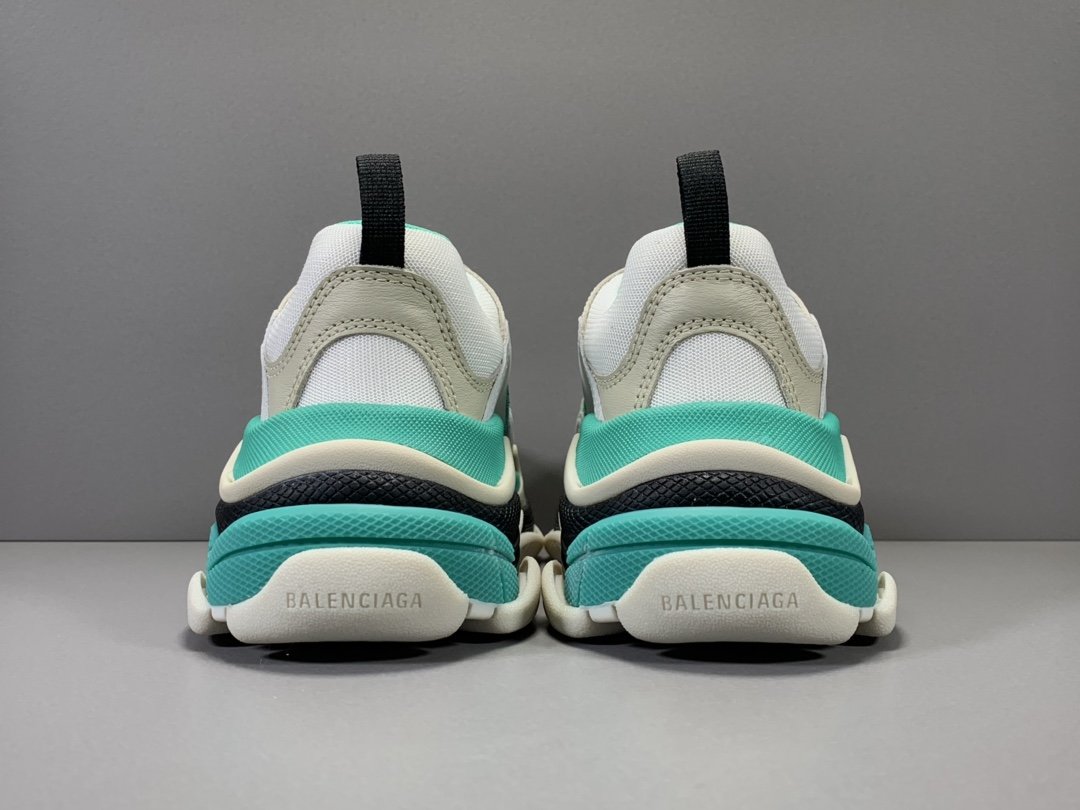 Triple s green and white solid sole - whatever on