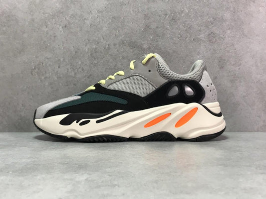 700 V2 “CLASSIC“ - whatever on
