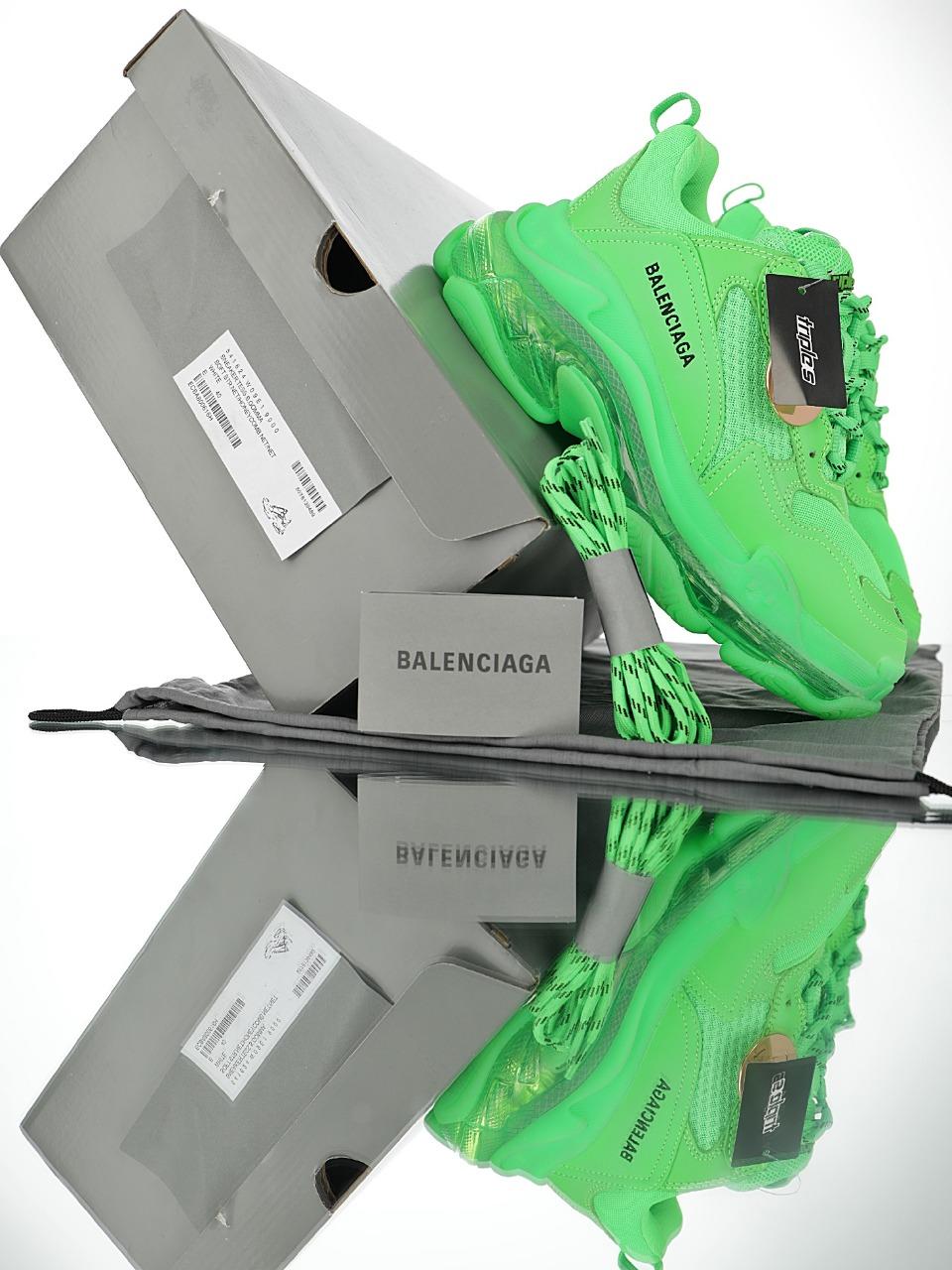 Triple s Neon green clear sole - whatever on