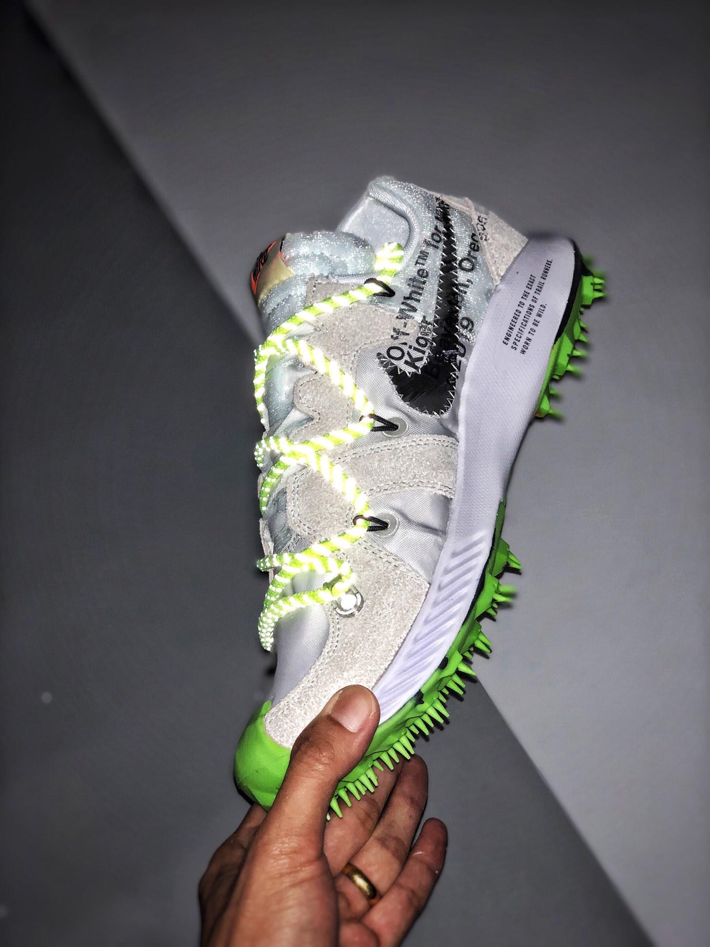 Zoom Terra x Off-White - whatever on