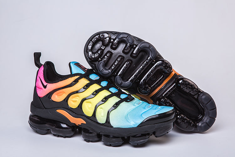 Vapormax Plus - whatever on