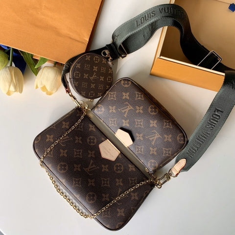 LV multi-pochette - whatever on