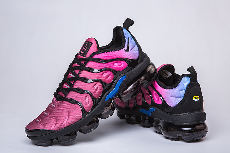 Vapormax Plus - whatever on
