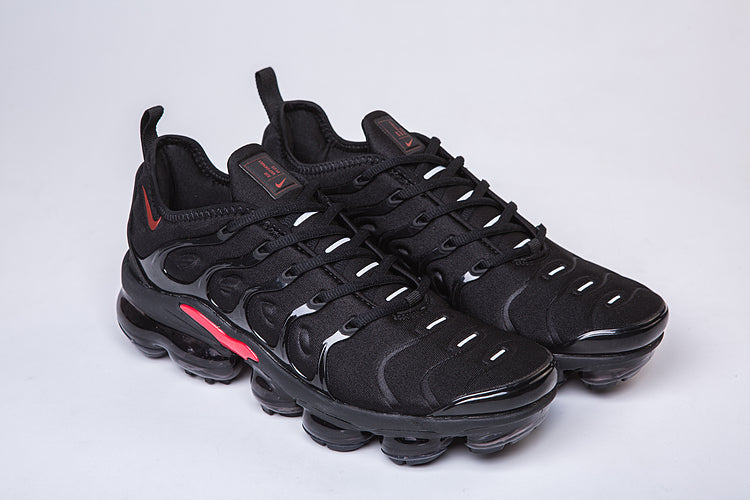 Vapormax Plus - whatever on