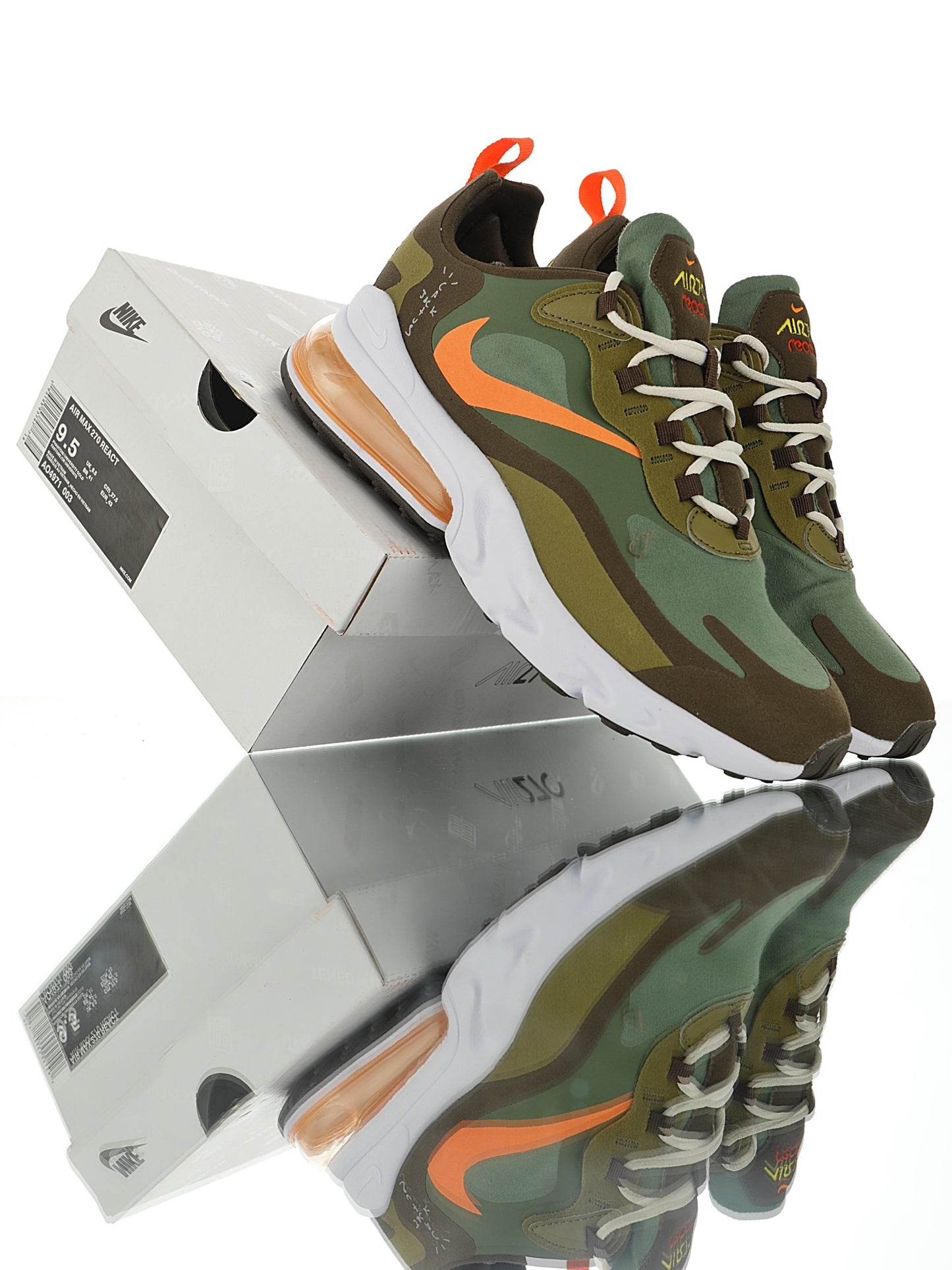 Air Max 270 React x travis - whatever on