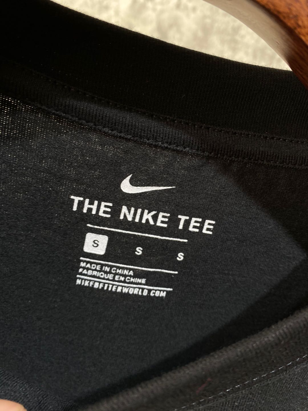 N Daisy Logo Tee - whatever on