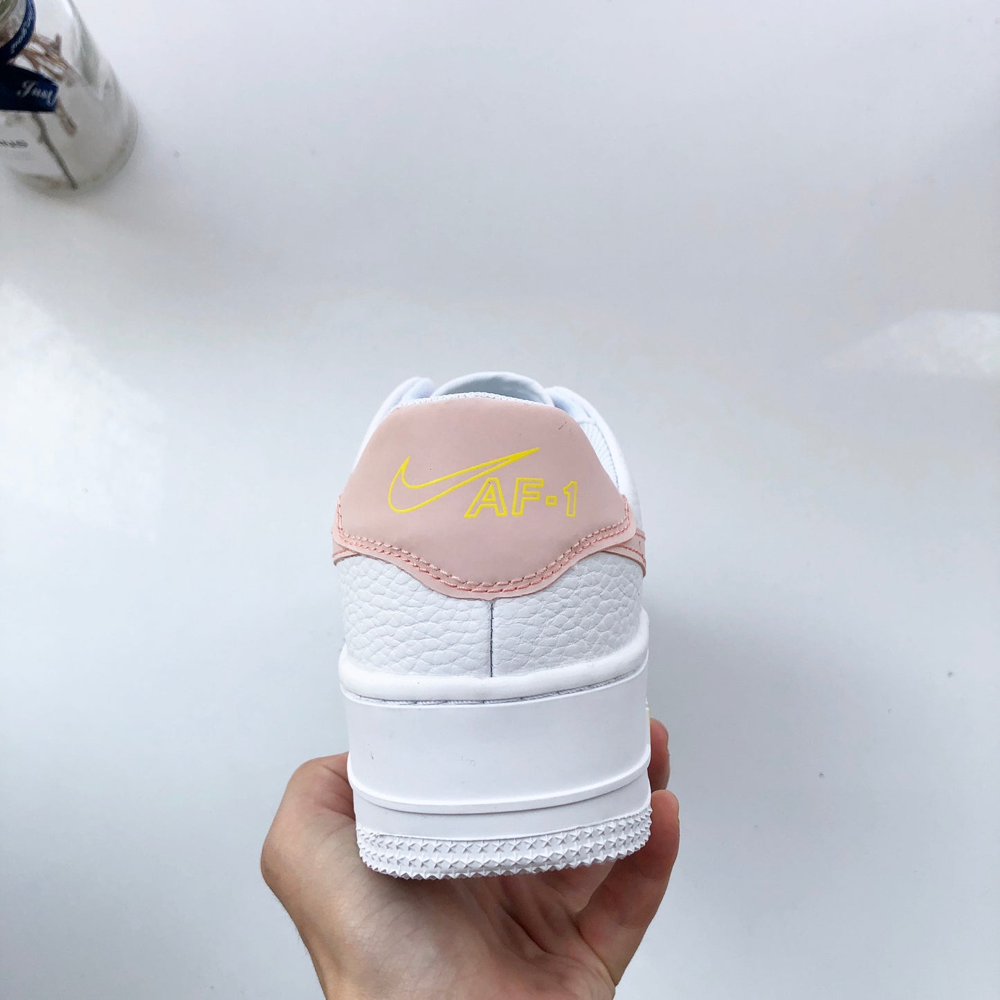 Air Force 1 SAGE LOW LX Salmon - whatever on