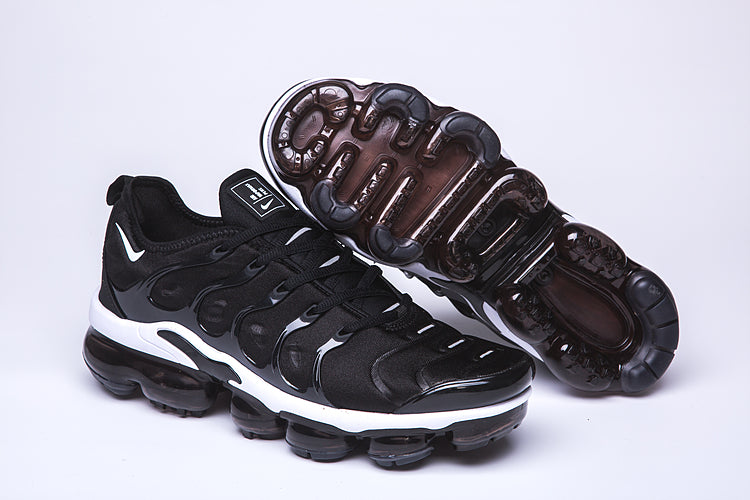 Vapormax Plus - whatever on