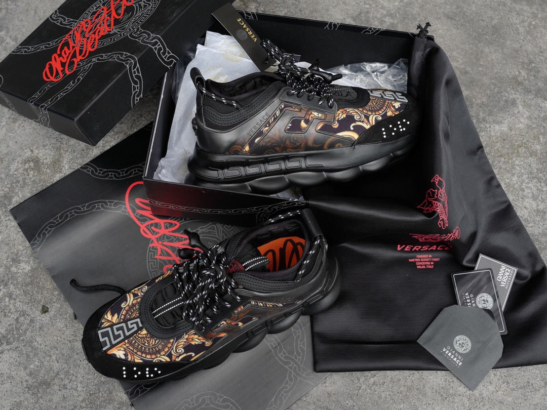 Gold Black Chain Reaction
