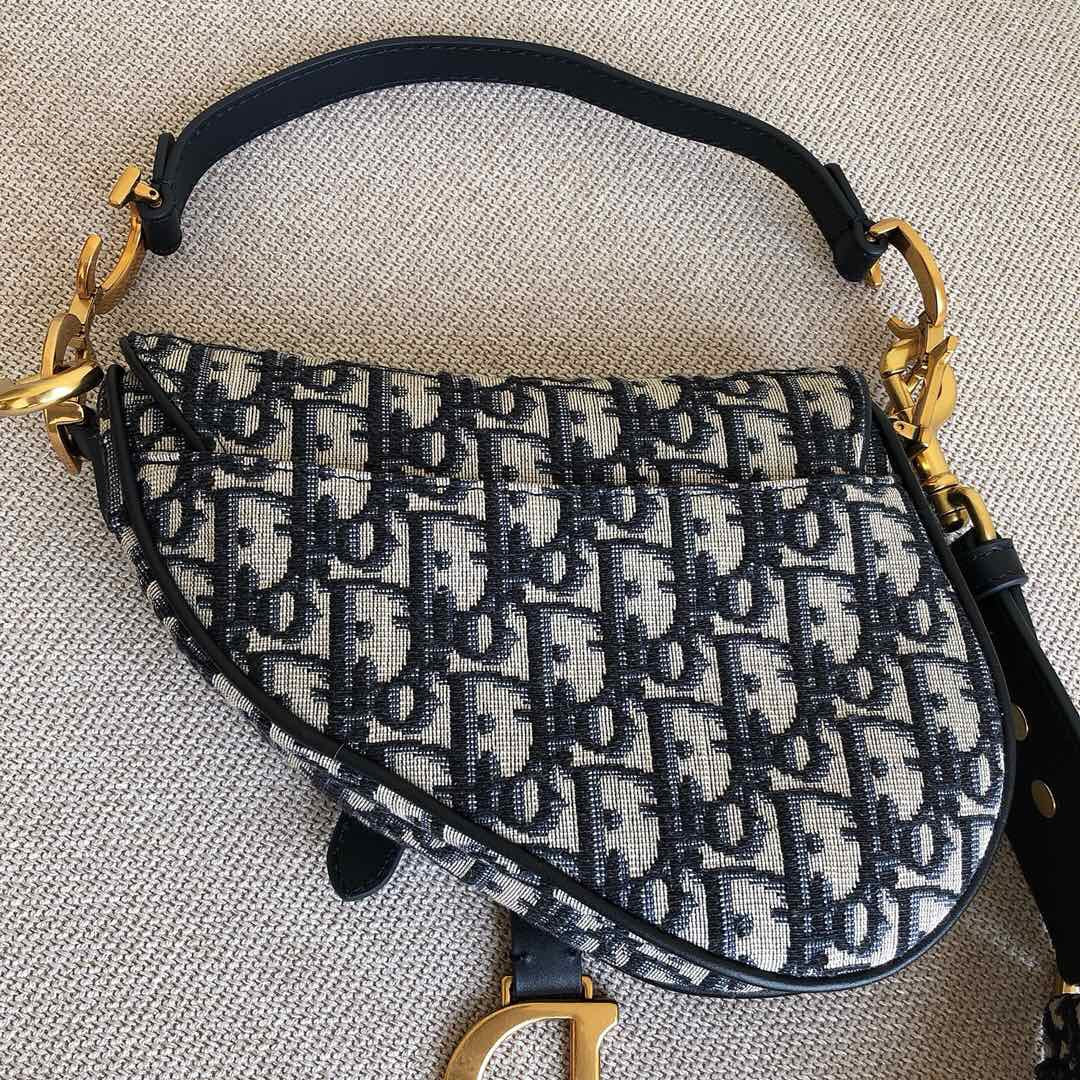 Saddle bag
