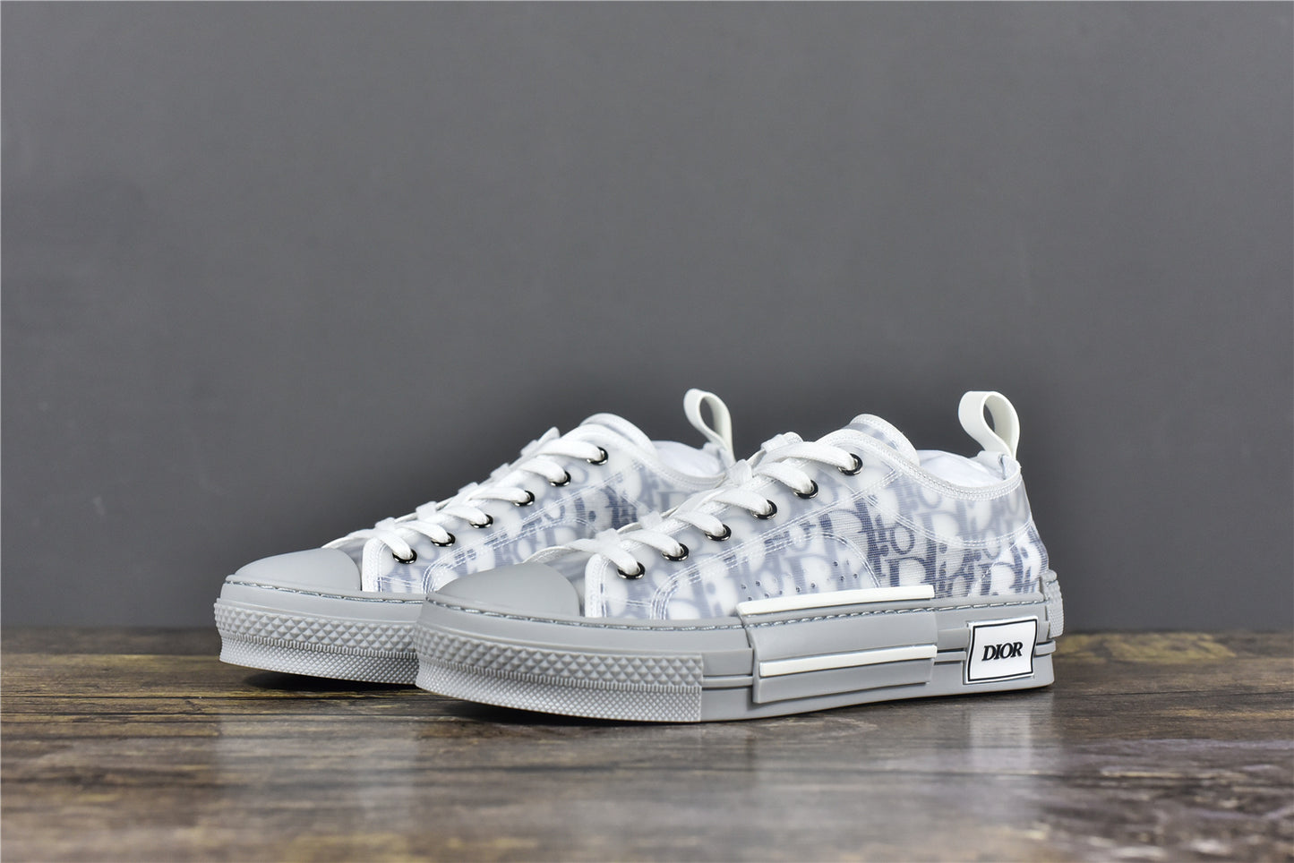 B23 Low-top navy blue