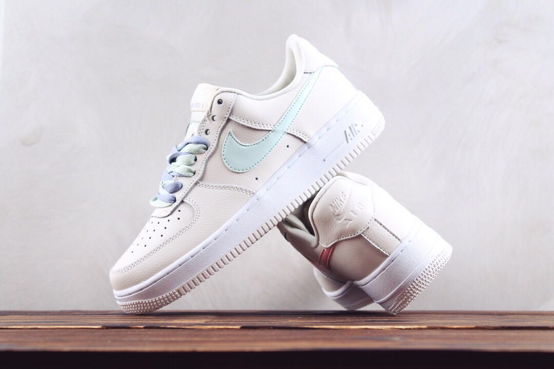 Air Force 1 07 lv8 Suede - whatever on