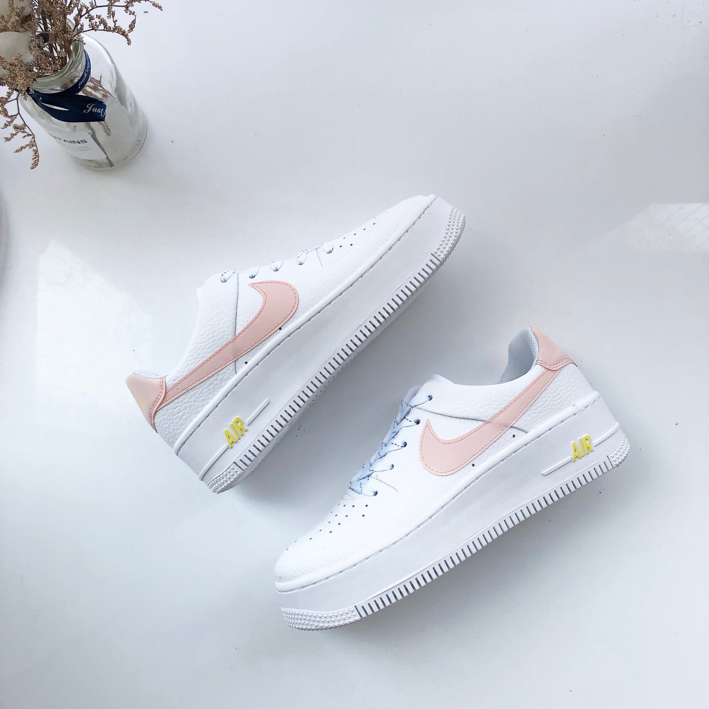 Air Force 1 SAGE LOW LX Salmon - whatever on