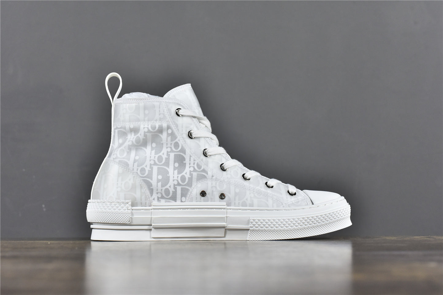 B23 High-Top White Oblique Technical