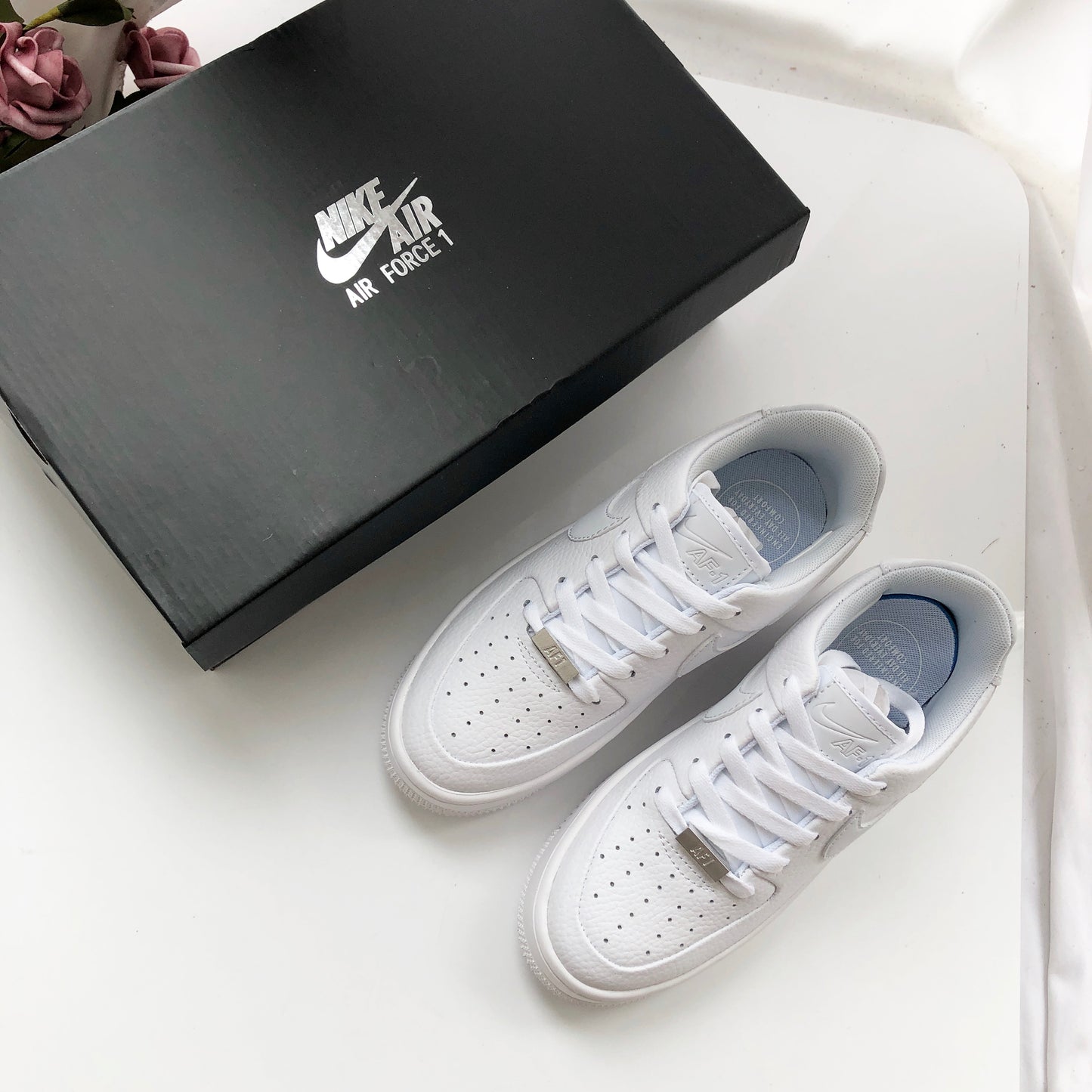Air Force 1 SAGE LOW LX White - whatever on