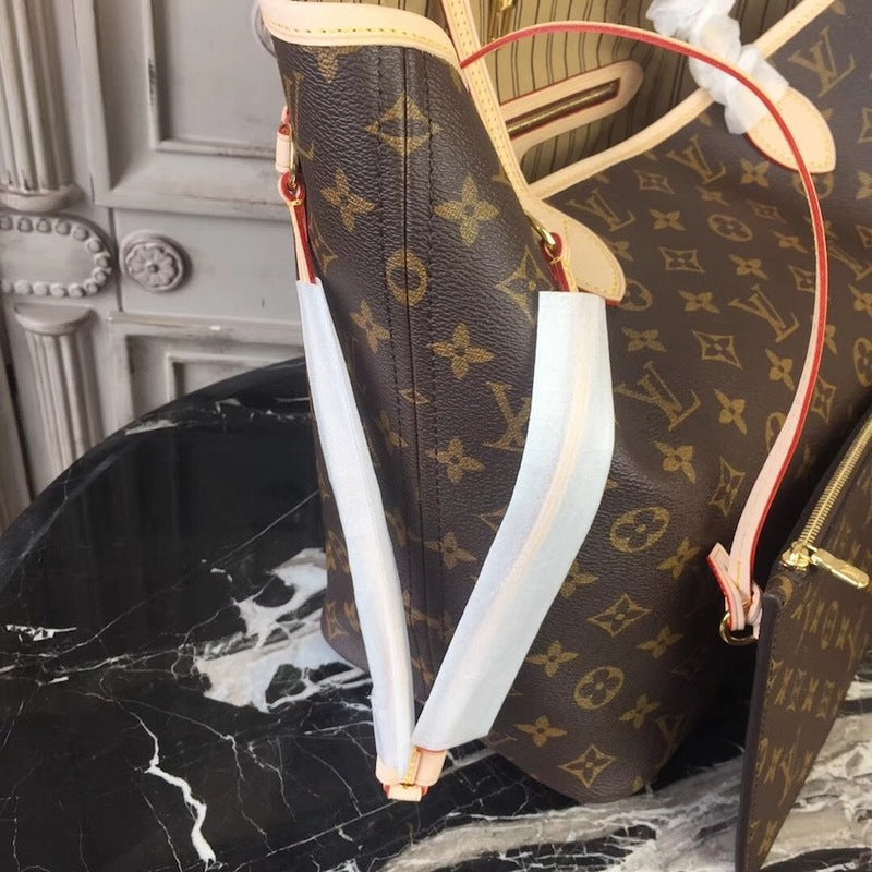 Neverfull MM M40995