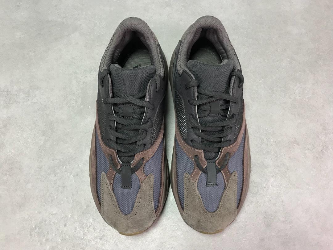 700 V2 “BRW“ - whatever on