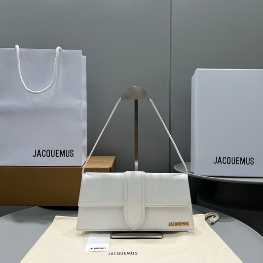 Le Bambino long White