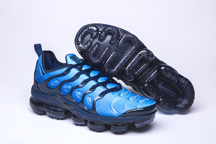 Vapormax Plus - whatever on