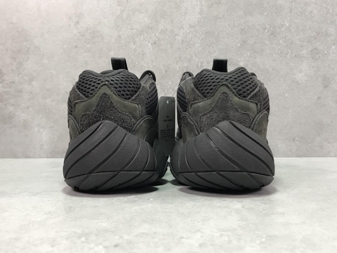 500 Utility Black - whatever on