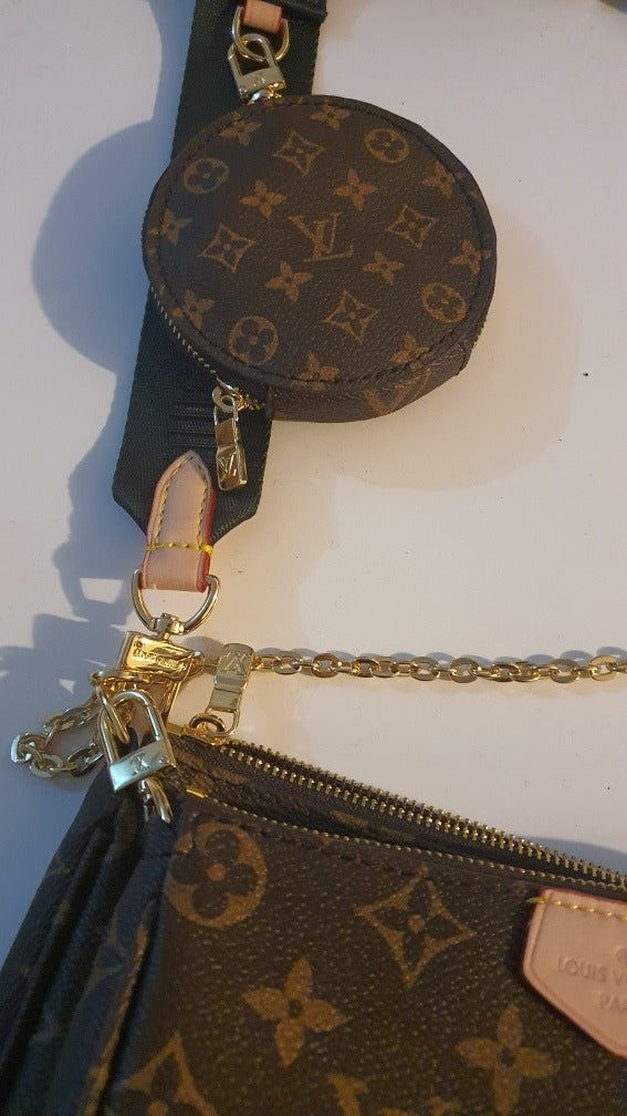 LV multi-pochette - whatever on