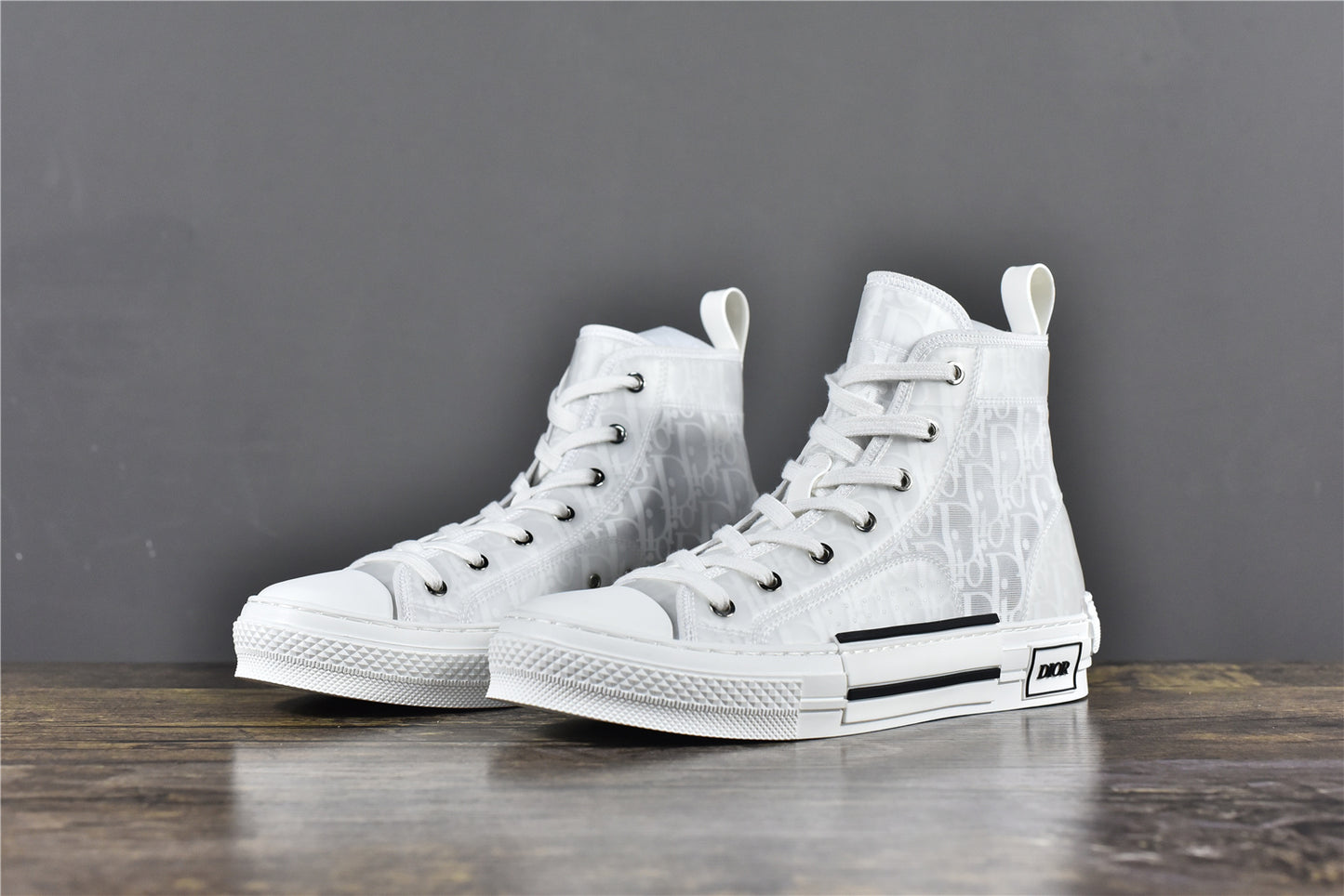 B23 High-Top White Oblique Technical