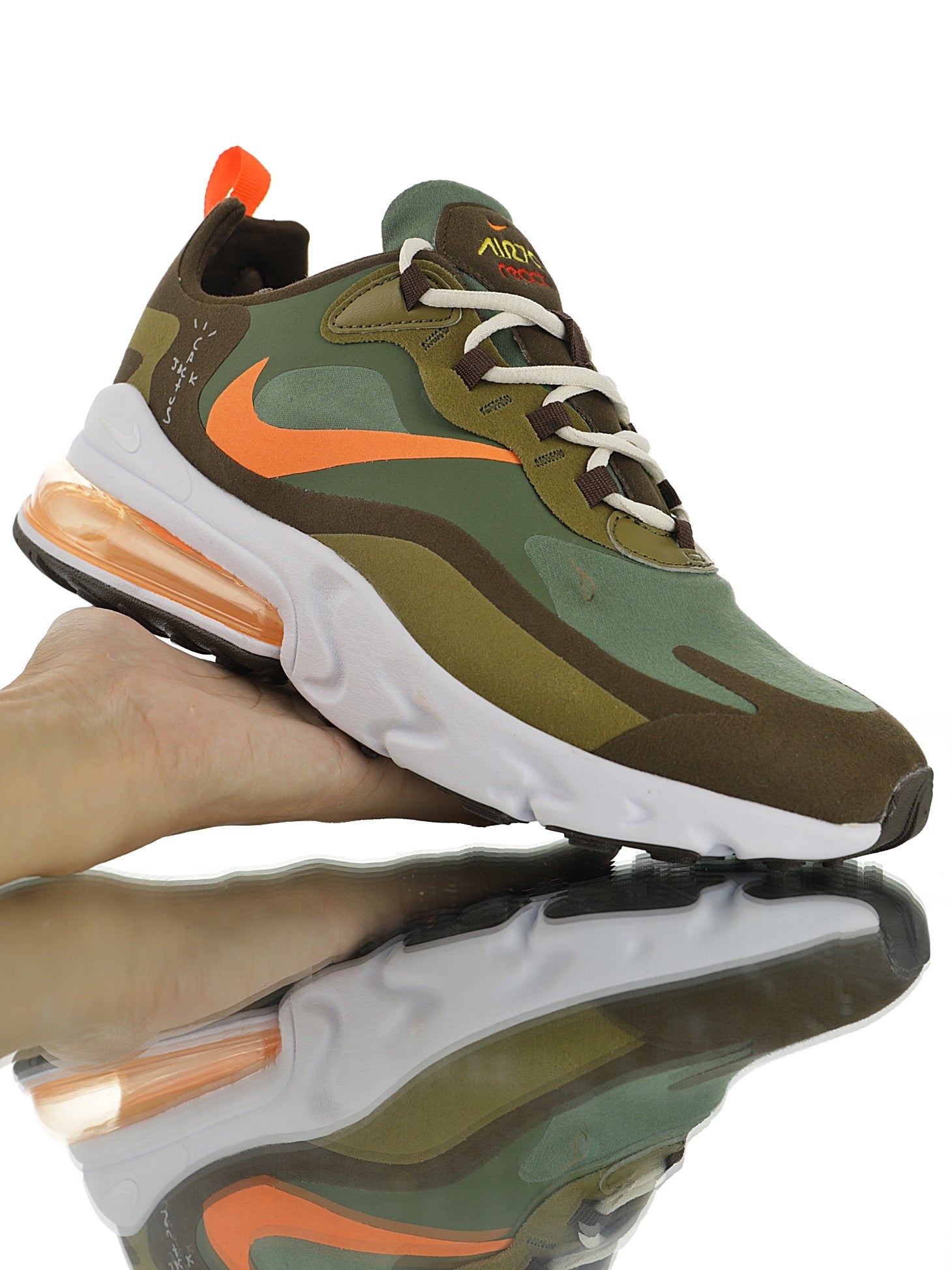 Air Max 270 React x travis - whatever on