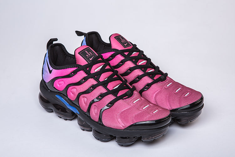 Vapormax Plus - whatever on