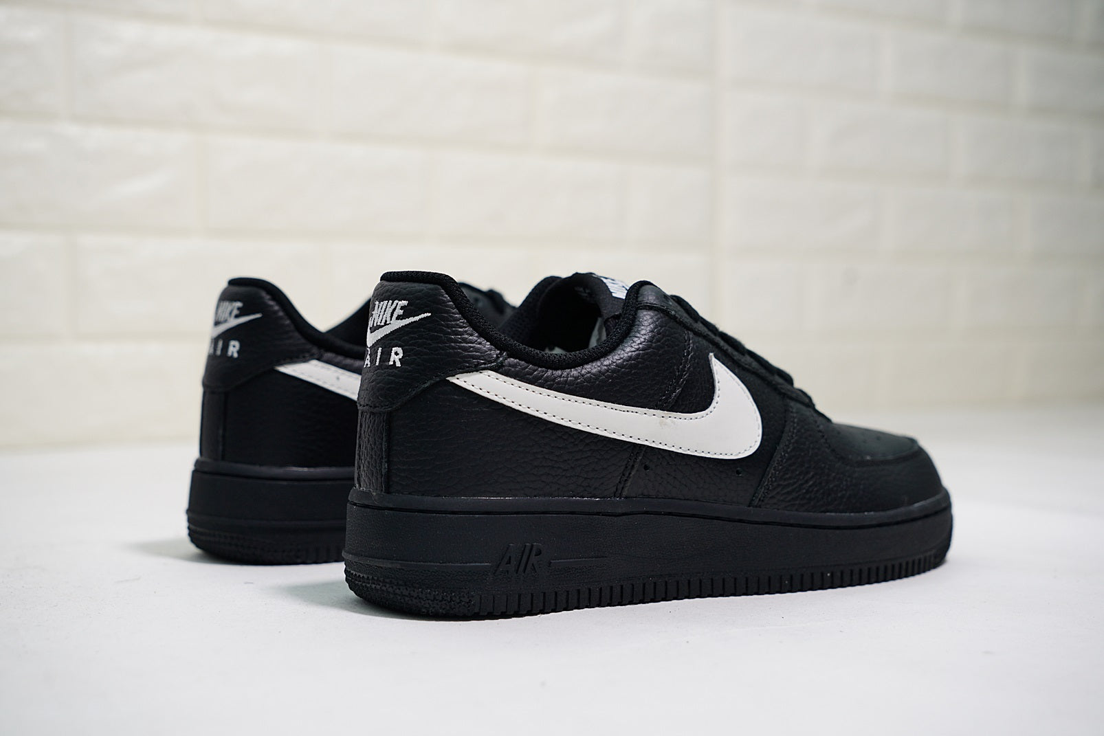 Nike Air Force 1 Mid '07 LV8 - whatever on