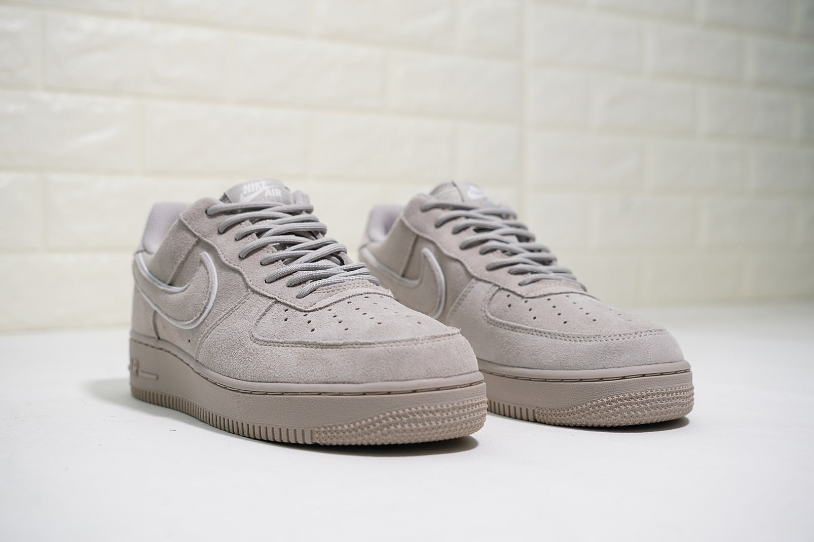 Air Force 1 07 LV8 Suede 2018 - whatever on 
