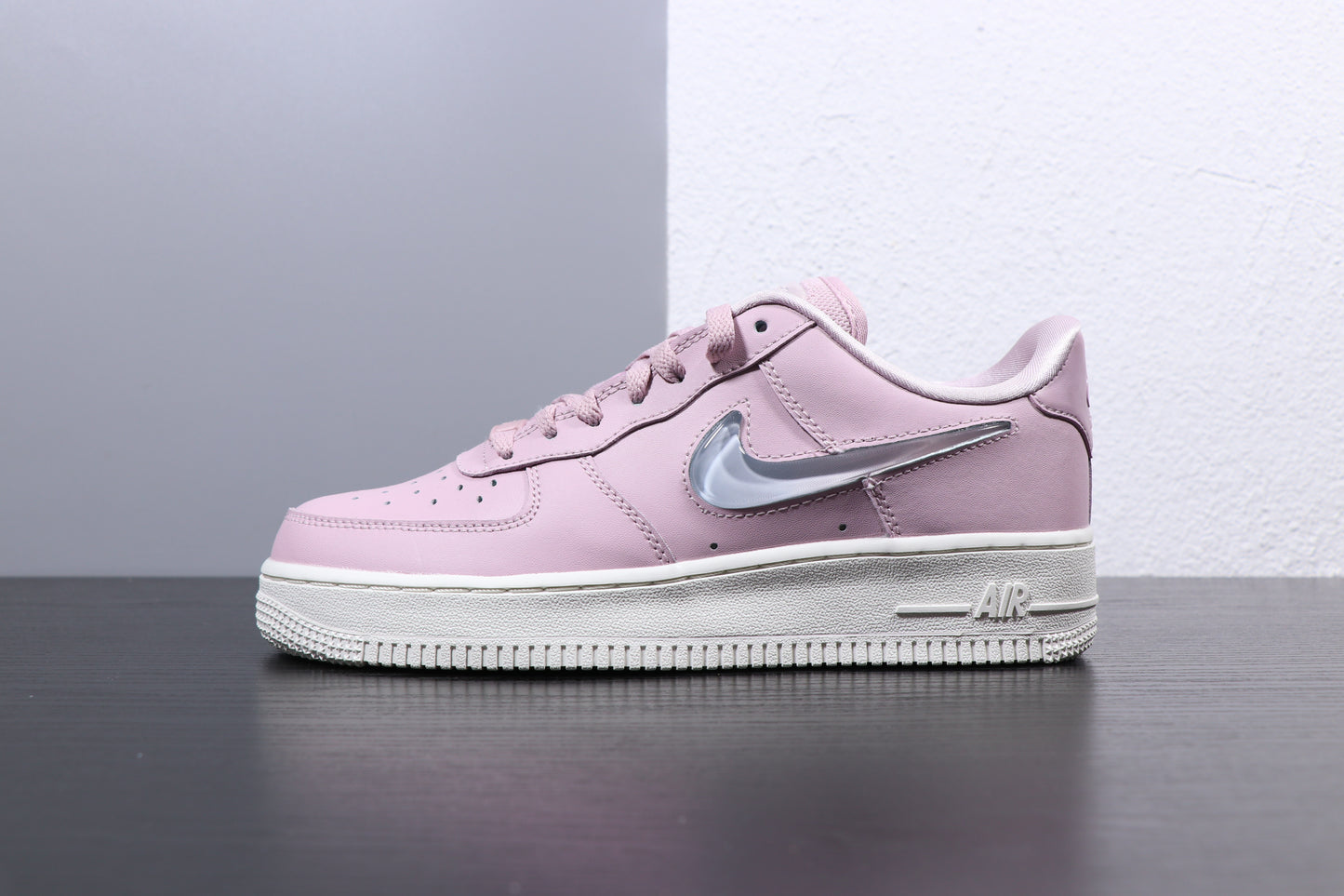 Air Force 1 SE PMR - whatever on 