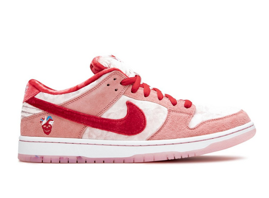 Strawberry Dunk low