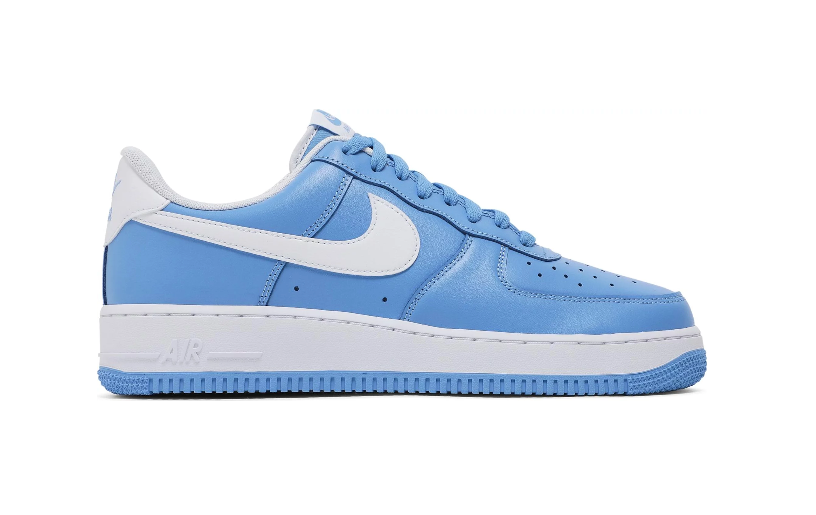 Air Force 1 '07 'University Blue White' â whatever on