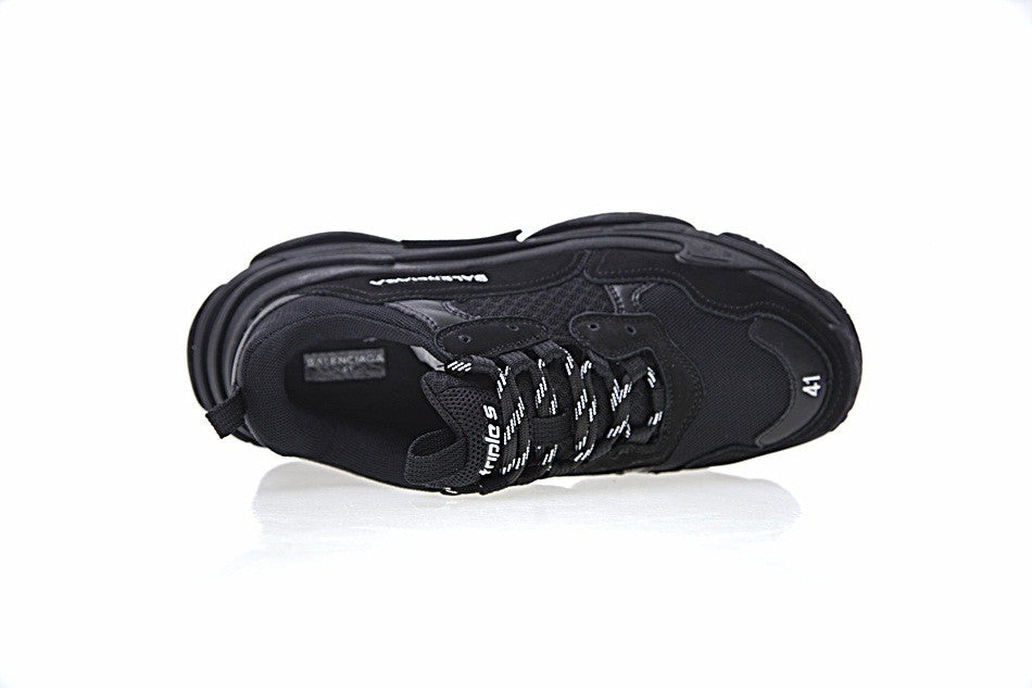 Triple s Black solid sole - whatever on 